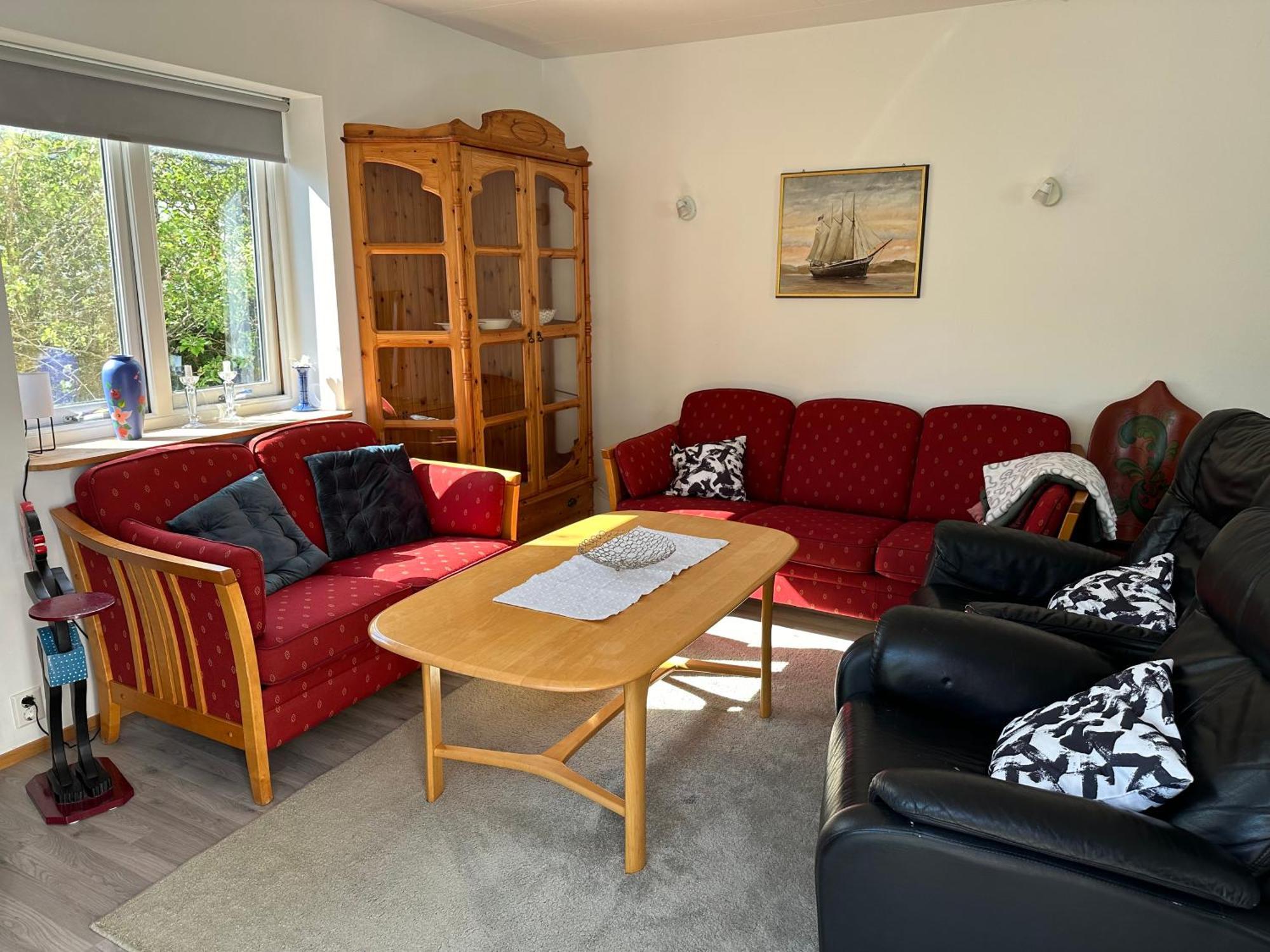 Mandal Apartment Mit Moeglichkeit Ein Boot Zu Benutzen Und Angeln Exterior photo
